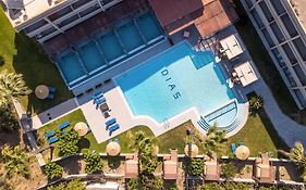 Dias Studios & Suites